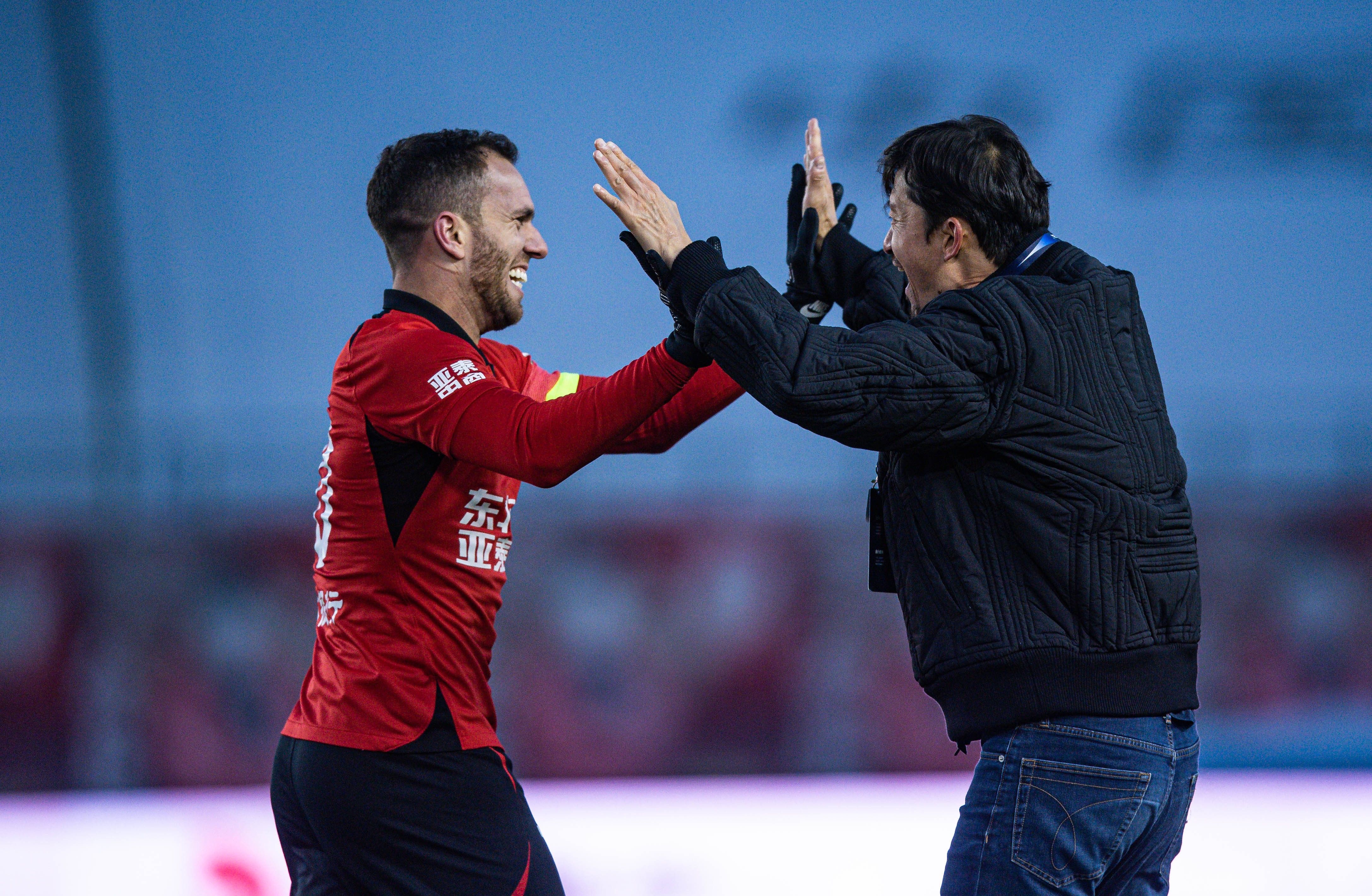 开云体育中国-斯图加特主场大败，保级形势严峻的简单介绍