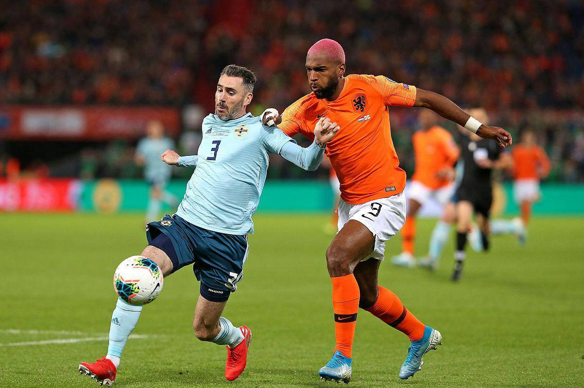 米兰大胜对手,全队合力压制对手 米兰大胜对手,全队合力压制对手