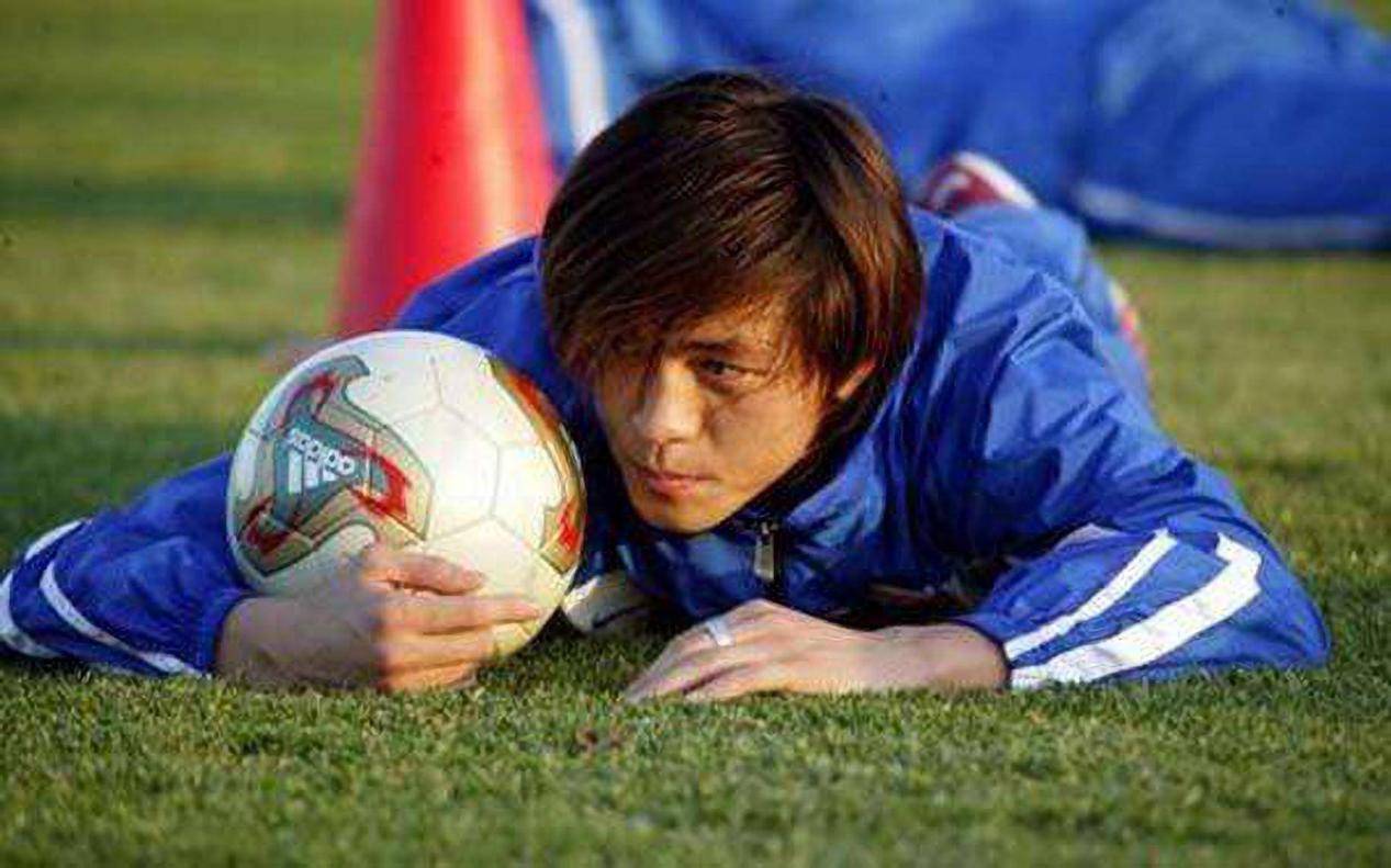 开云APP-关于国家队实力出众，士气高涨的信息