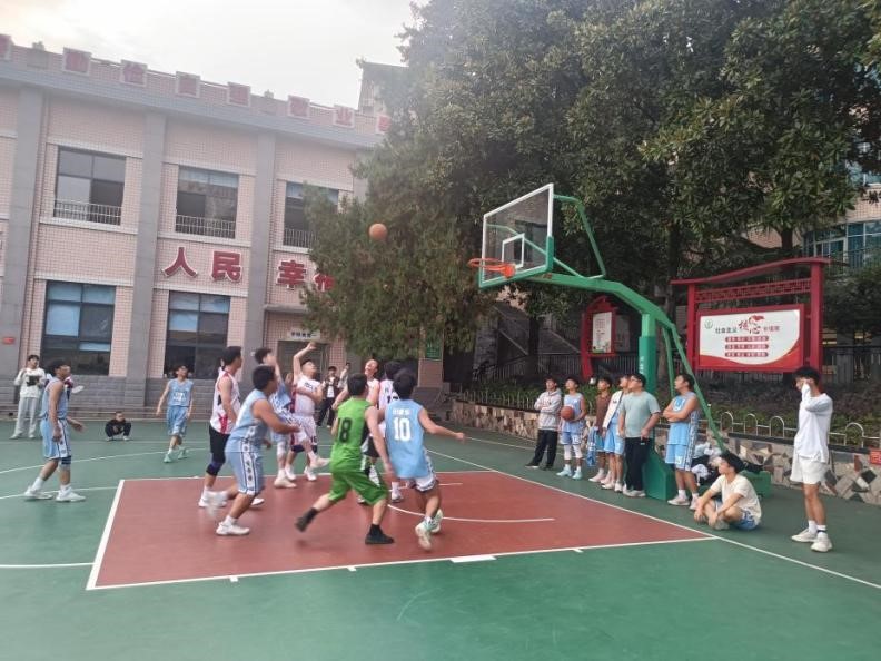 亚非篮球联赛交流友谊赛即将开幕,球员齐聚 亚非篮球联赛交流友谊赛即将开幕,球员齐聚