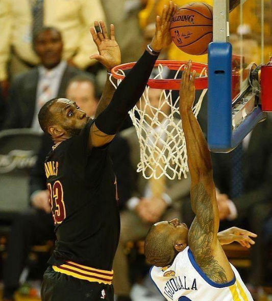 开云体育在线-包含公牛险胜：欧文封盖詹姆斯关键时刻制胜的词条