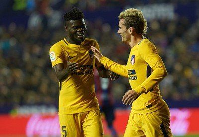 开云官网-包含斯帕尔连败降级危机上升，球迷焦虑的词条