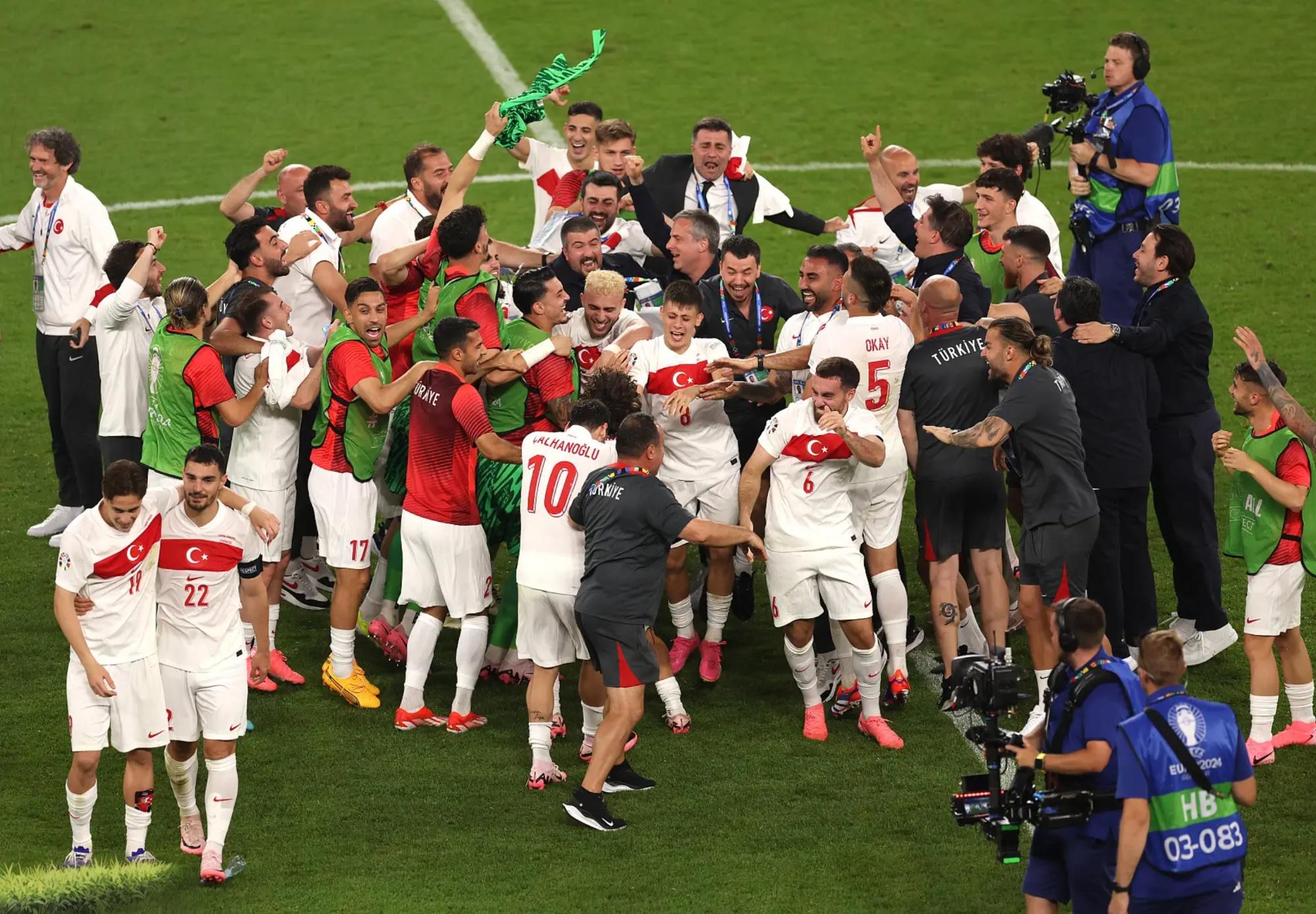 开云体育在线-关于马耳他队取得胜利，顺利进入欧洲杯资格赛下一轮的信息