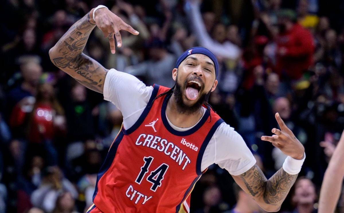 开云下载-鹈鹕球员全力以赴，斗志昂扬向着胜利冲刺的简单介绍