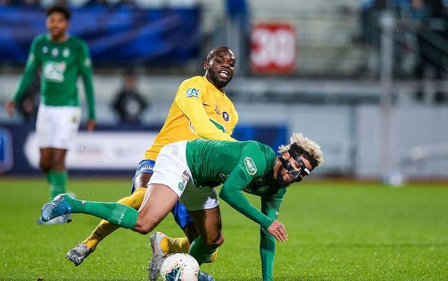 瓦朗谢纳再遭挫败,法甲保级形势岌岌可危的简单介绍 瓦朗谢纳再遭挫败,法甲保级形势岌岌可危的简单介绍