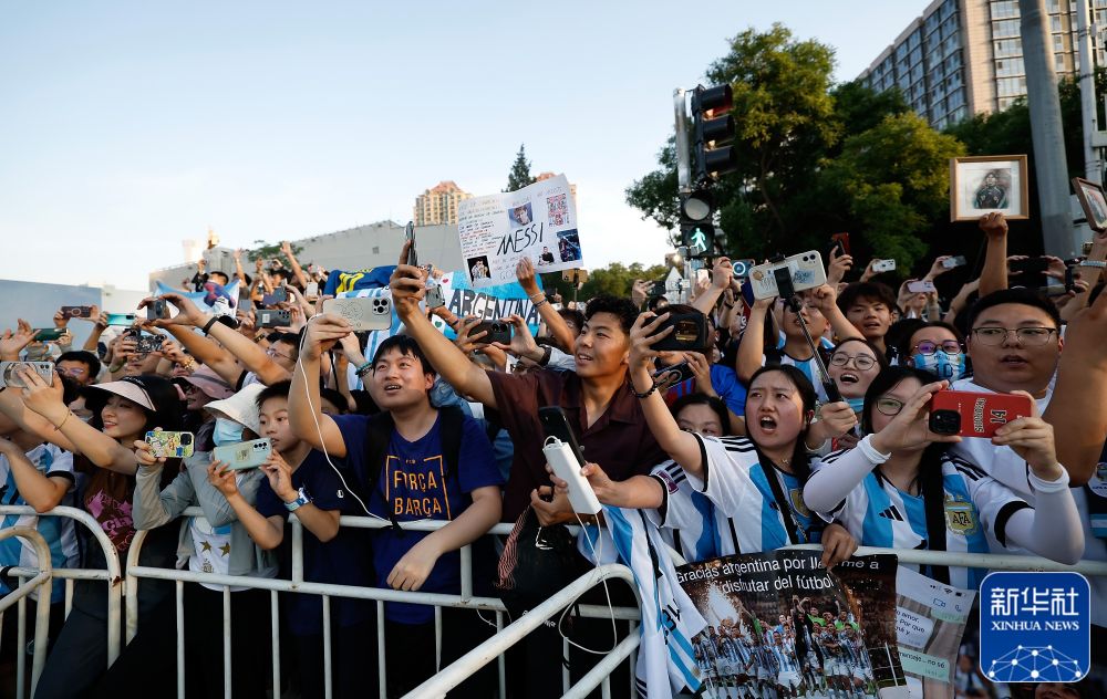 欧洲精英足球盛宴即将开启,球迷翘首以待 欧洲精英足球盛宴即将开启,球迷翘首以待