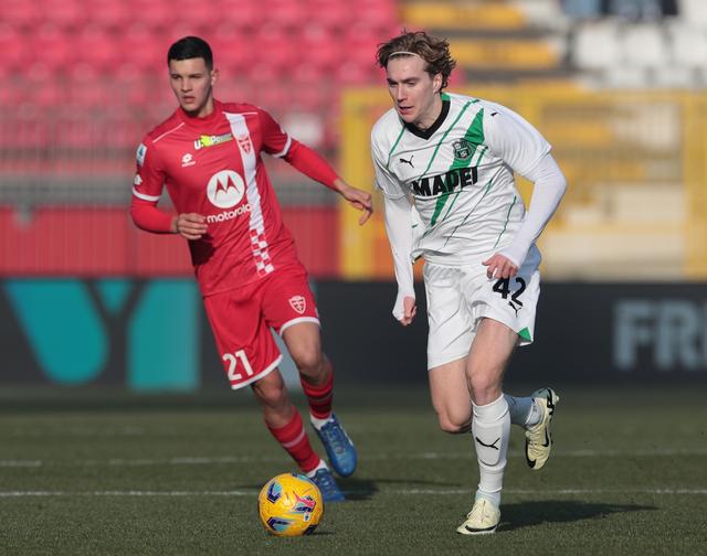 乌迪内斯战罢平局,保级防线加固的简单介绍 乌迪内斯战罢平局,保级防线加固的简单介绍