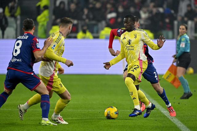 包含意甲巨人强势晋级，展示强大实力的词条