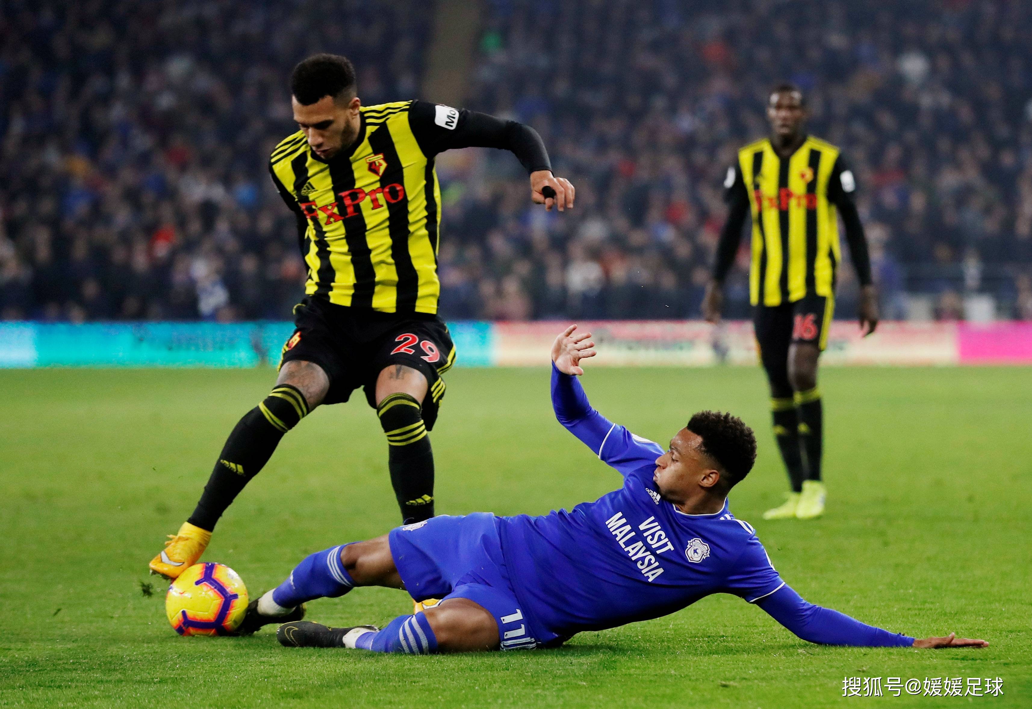 开云体育在线-关于莱切斯特城主场告捷，领先积分榜的信息