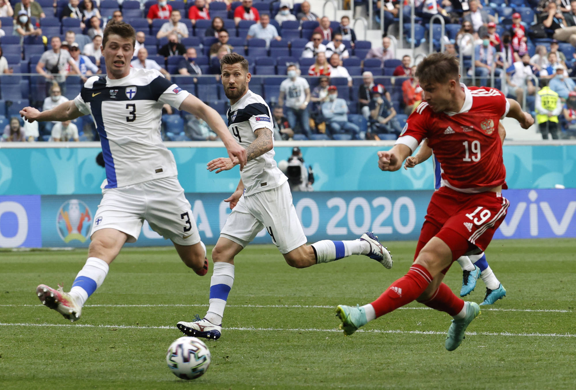 开云体育平台APP-关于波兰大胜芬兰，晋级欧预赛四分之一决赛的信息