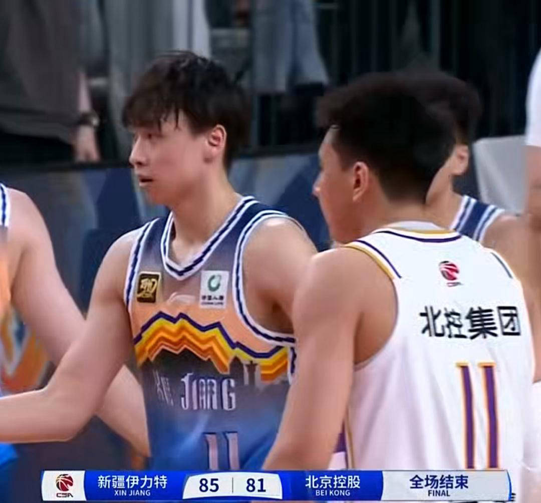 开云体育在线-包含新老交锋：江苏迎战广东，对决引人期待的词条