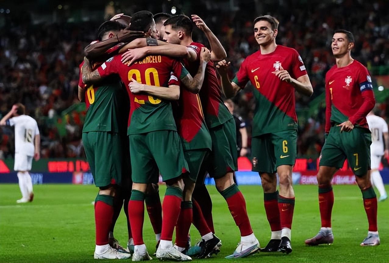 开云下载-关于塞尔维亚队欧洲足球壮行，势必创造佳绩的信息