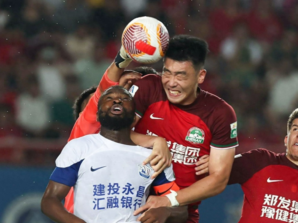 关于国内足球联赛备战顺利,球迷热切期待的信息 关于国内足球联赛备战顺利,球迷热切期待的信息