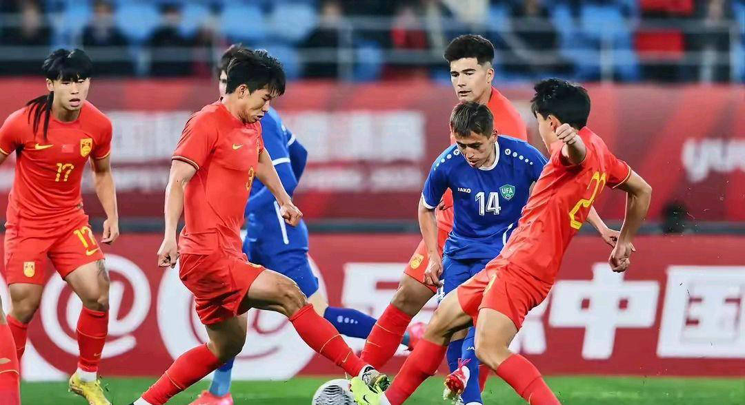 开云体育-球队在足球比赛中展现了强大实力