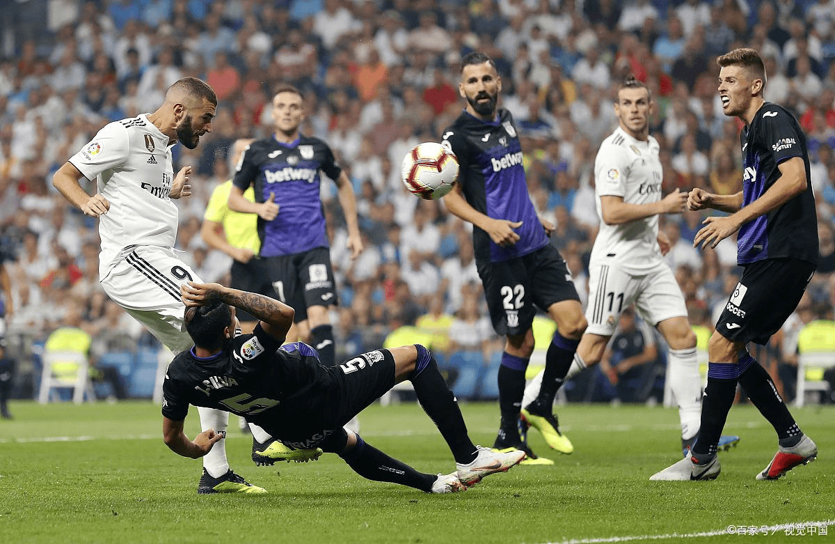 精彩对决，球员们竞技水平令人惊叹的简单介绍