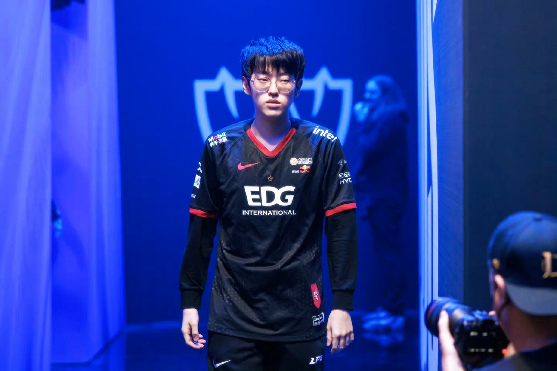 EDG战胜IG，Scout中路完美发挥的简单介绍