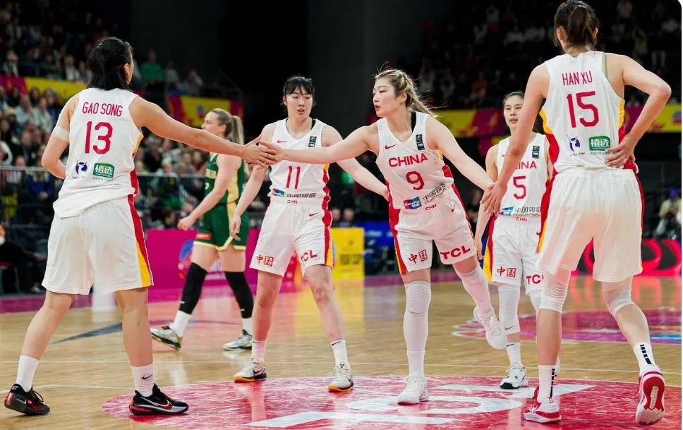 开云下载-关于女子篮球联赛迎来新赛季，巾帼不让须眉的信息