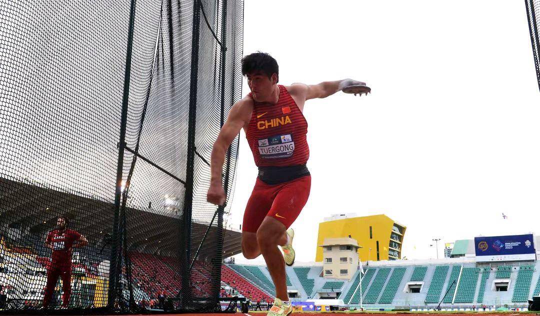 奥地利运动员闪耀赛场取得突破