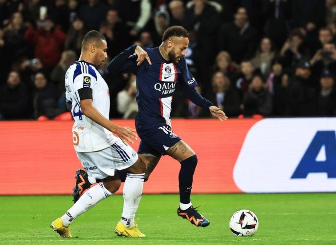 包含南特击败尼斯,向法甲前列球队挑战的词条 包含南特击败尼斯,向法甲前列球队挑战的词条