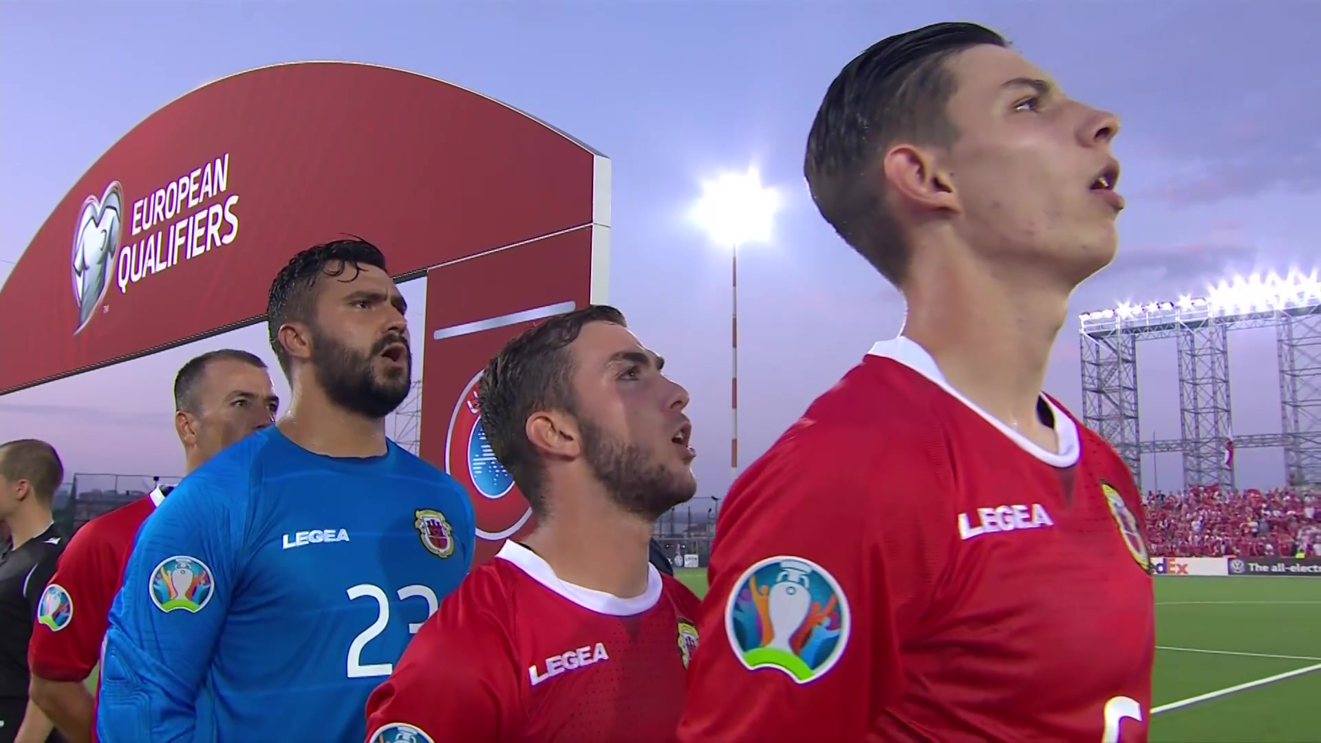 丹麦主场大胜直布罗陀,排名小组第二 丹麦主场大胜直布罗陀,排名小组第二