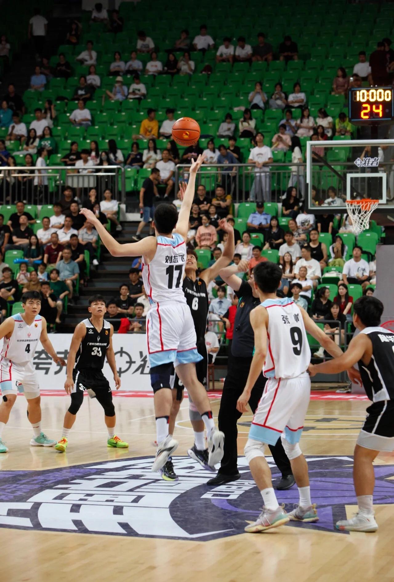 奥运篮球赛事精彩连连,一战成名的简单介绍 奥运篮球赛事精彩连连,一战成名的简单介绍