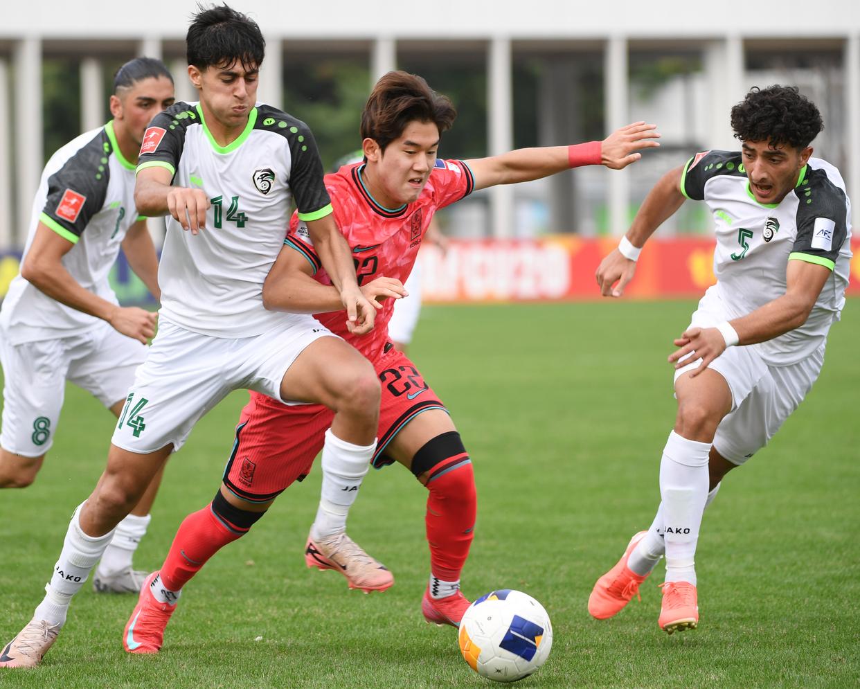 开云官网-韩国足球队跃跃欲试，冲刺亚冠之巅的简单介绍