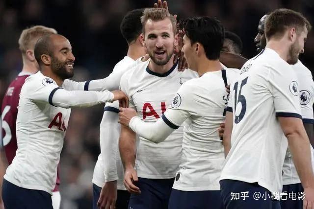 开云体育入口-汉堡队引进外教传授先进战术理念的简单介绍