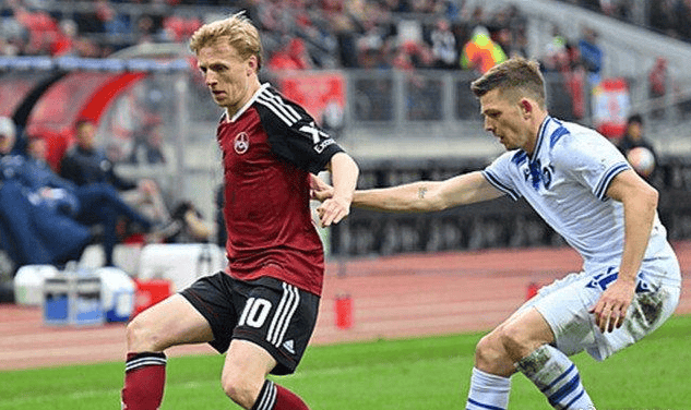 汉堡队引进外教传授先进战术理念的简单介绍 汉堡队引进外教传授先进战术理念的简单介绍