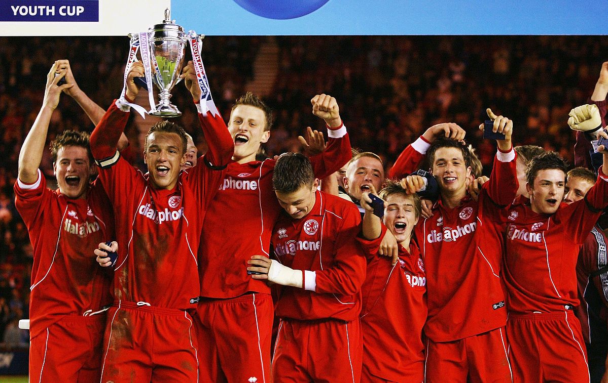 开云体育-西汉姆联战胜阿森纳，撑起保级大旗的简单介绍