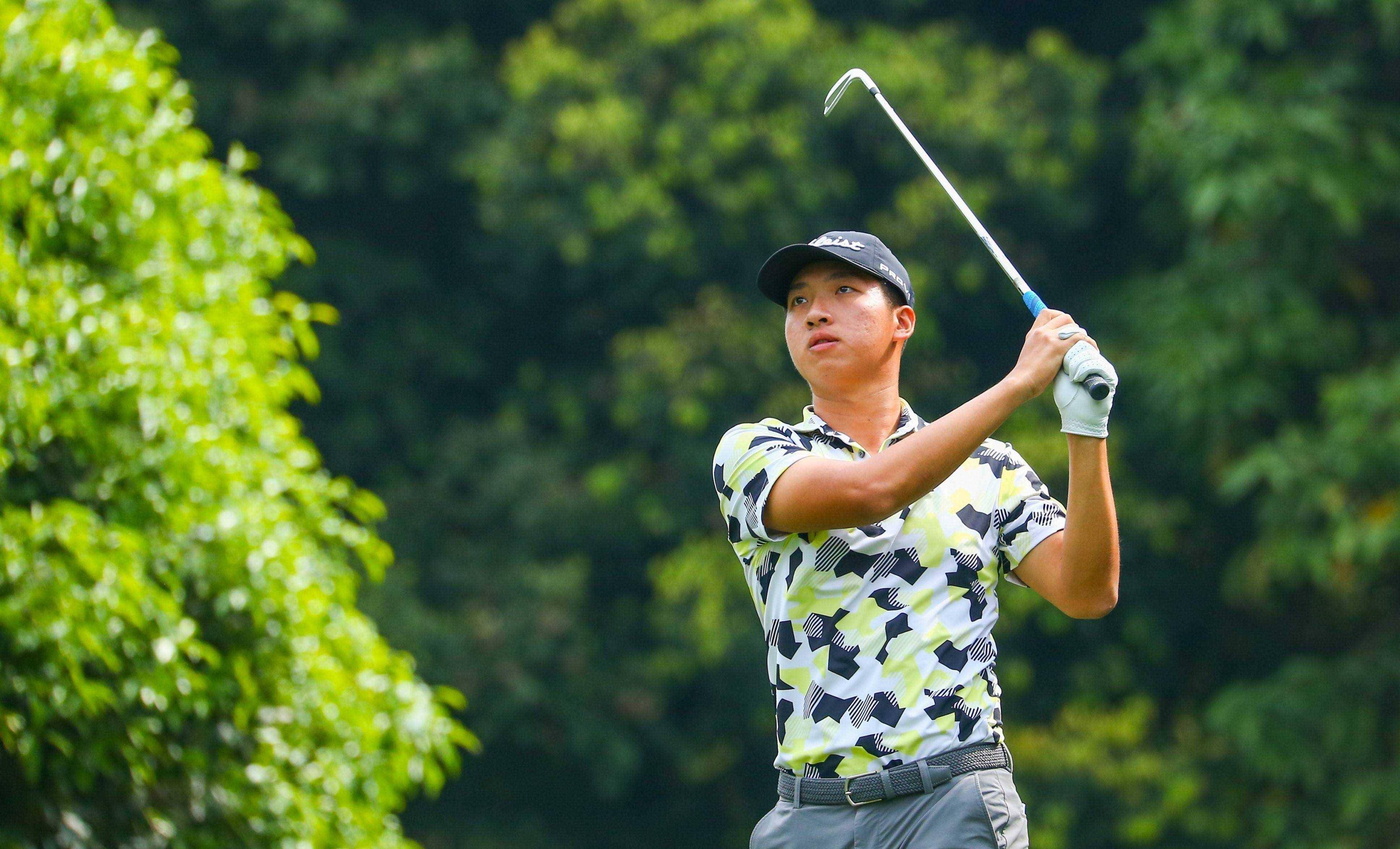 开云APP-苏格兰高尔夫选手稳扎稳打，取得优势的简单介绍