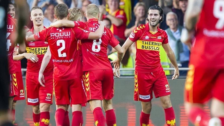 开云体育平台APP-包含阿贾克斯努力冲刺前进，期待胜利到来的词条