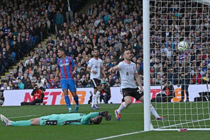 开云体育APP下载-关于曼城后防漏洞频现，赛程密集困扰领军帅的信息