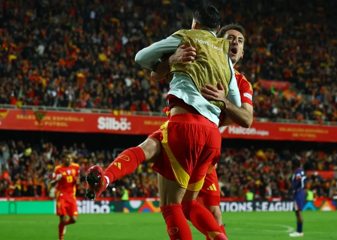 开云体育平台APP-包含荷兰国家队遭遇不敌！荷兰队向欧预赛晋级之路踌躇的词条