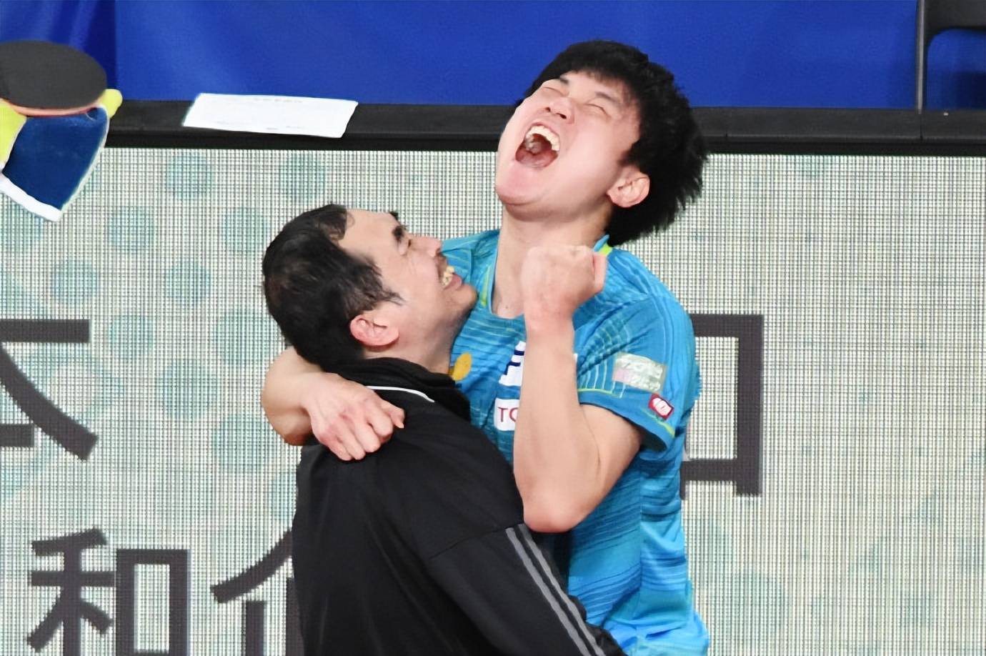 开云体育在线-关于挽胜关键：球队在比赛中逆转形势实现翻盘的信息