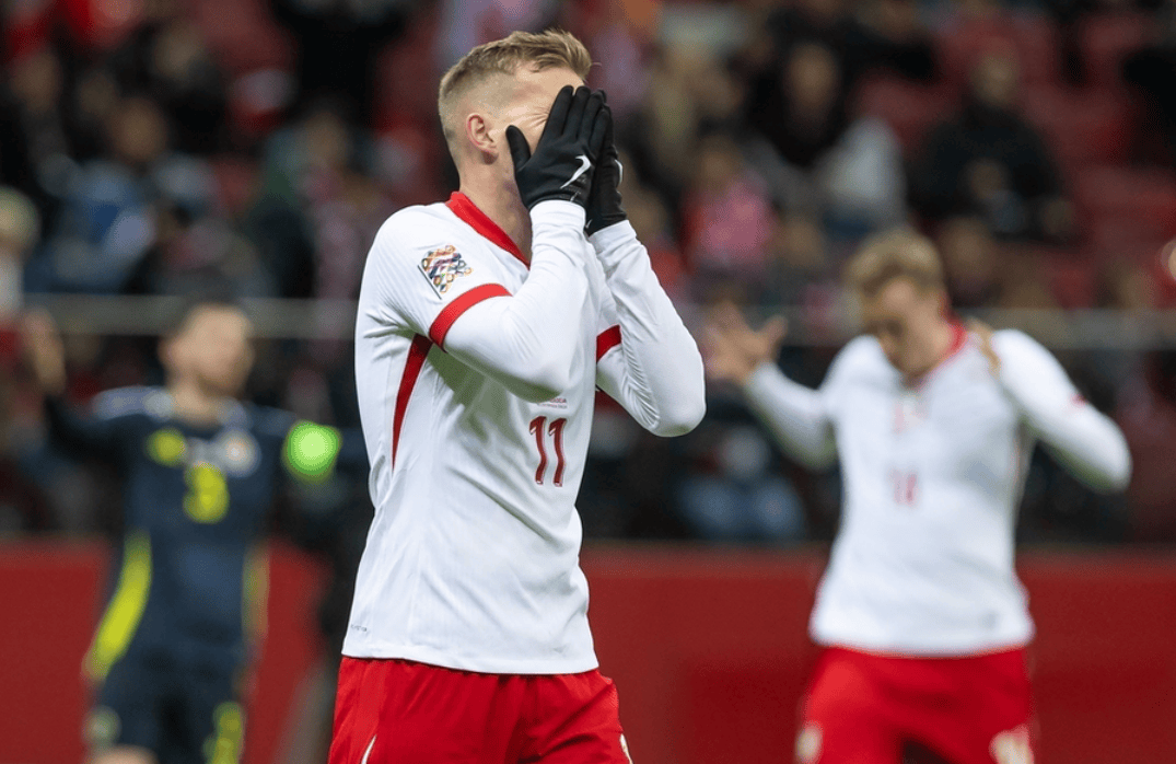 波兰队在欧国联比赛中惊险晋级 波兰队在欧国联比赛中惊险晋级