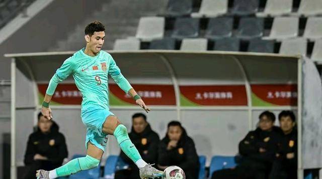 全队积极备战,下轮比赛信心十足 全队积极备战,下轮比赛信心十足