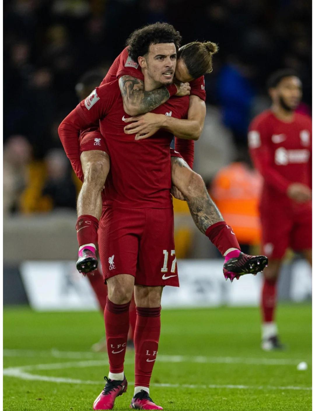 利物浦主胜晋级,半决赛成绩美誉增加的简单介绍 利物浦主胜晋级,半决赛成绩美誉增加的简单介绍