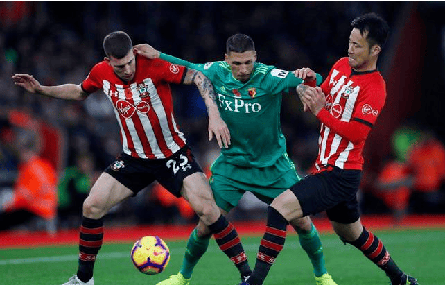 伯恩茅斯与诺维奇争四,落后18轮不一定死!的简单介绍 伯恩茅斯与诺维奇争四,落后18轮不一定死!的简单介绍