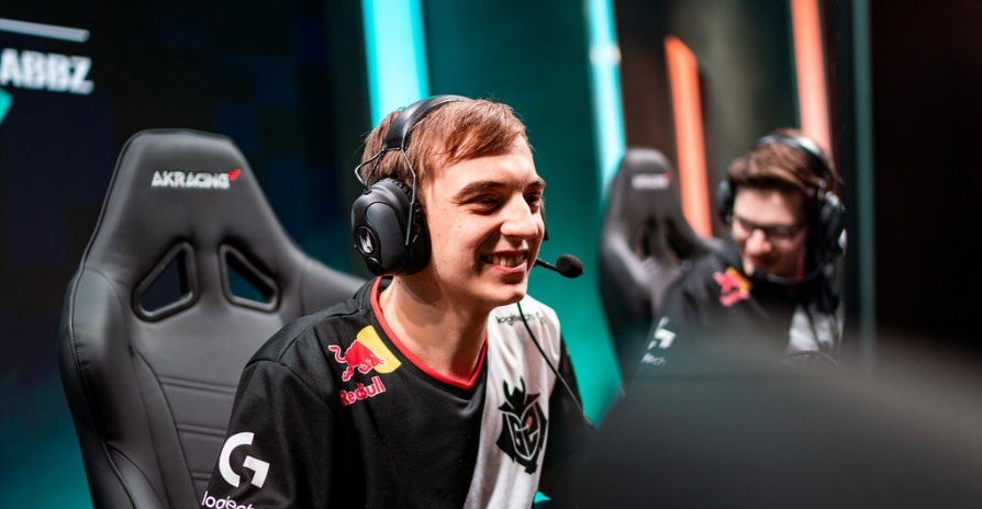 开云体育中国-FPX绝杀GEN，Caps团战一打五八强赛2:1（洛杉矶）