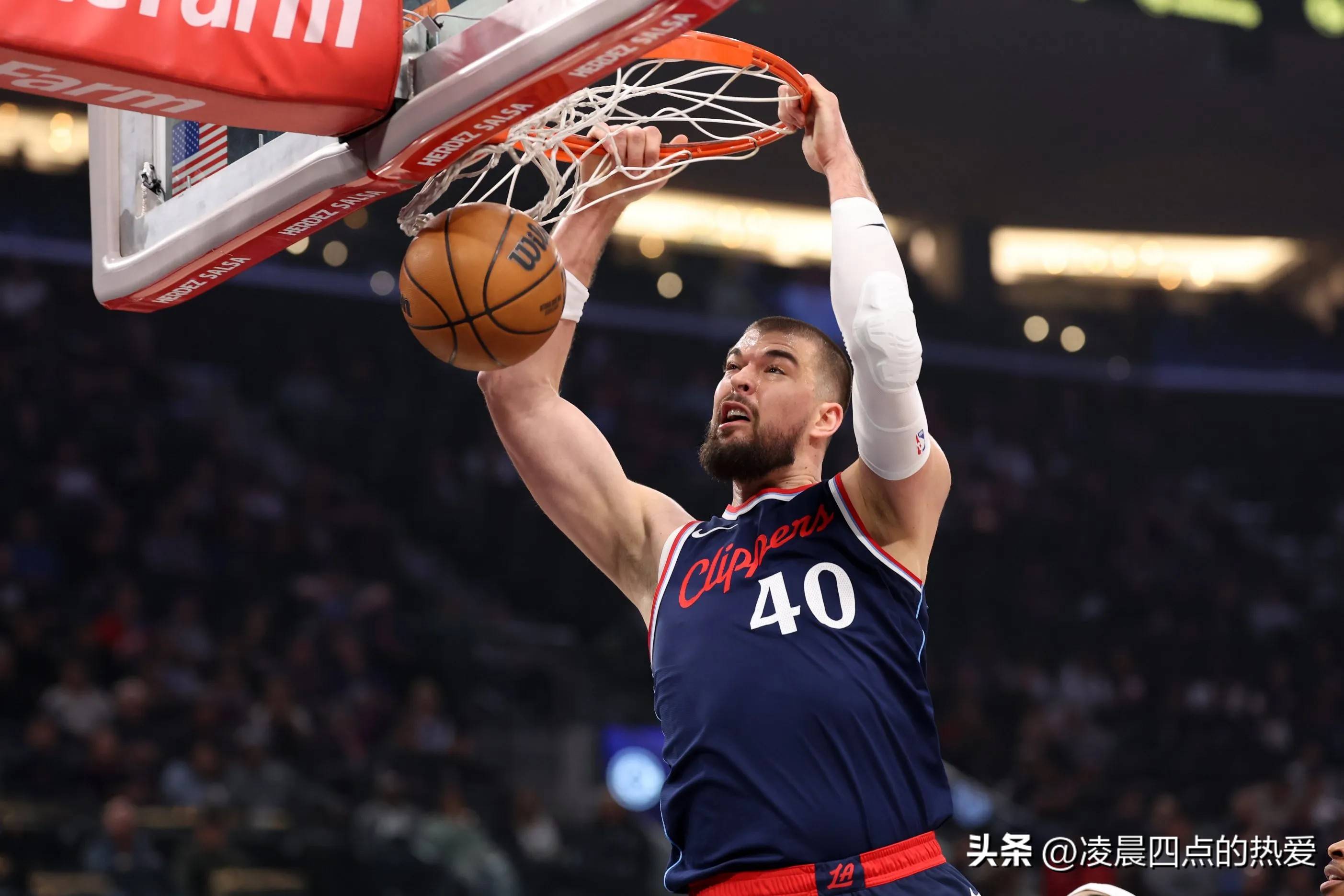 开云体育下载-快船大胜热火,热火无奈失利