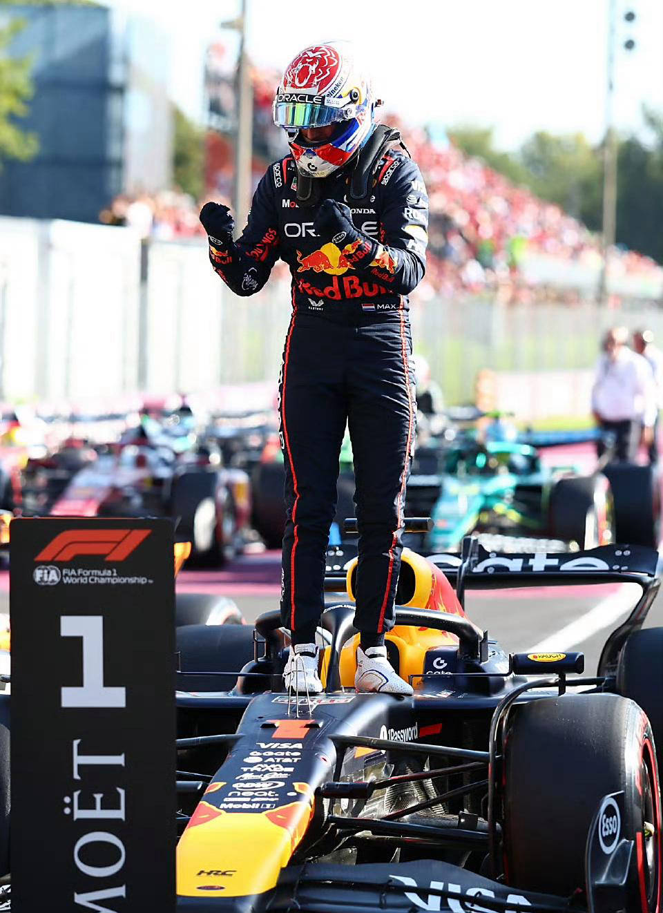 开云体育下载-法拉利逆转雷诺车队,汉密尔顿刷新纪录