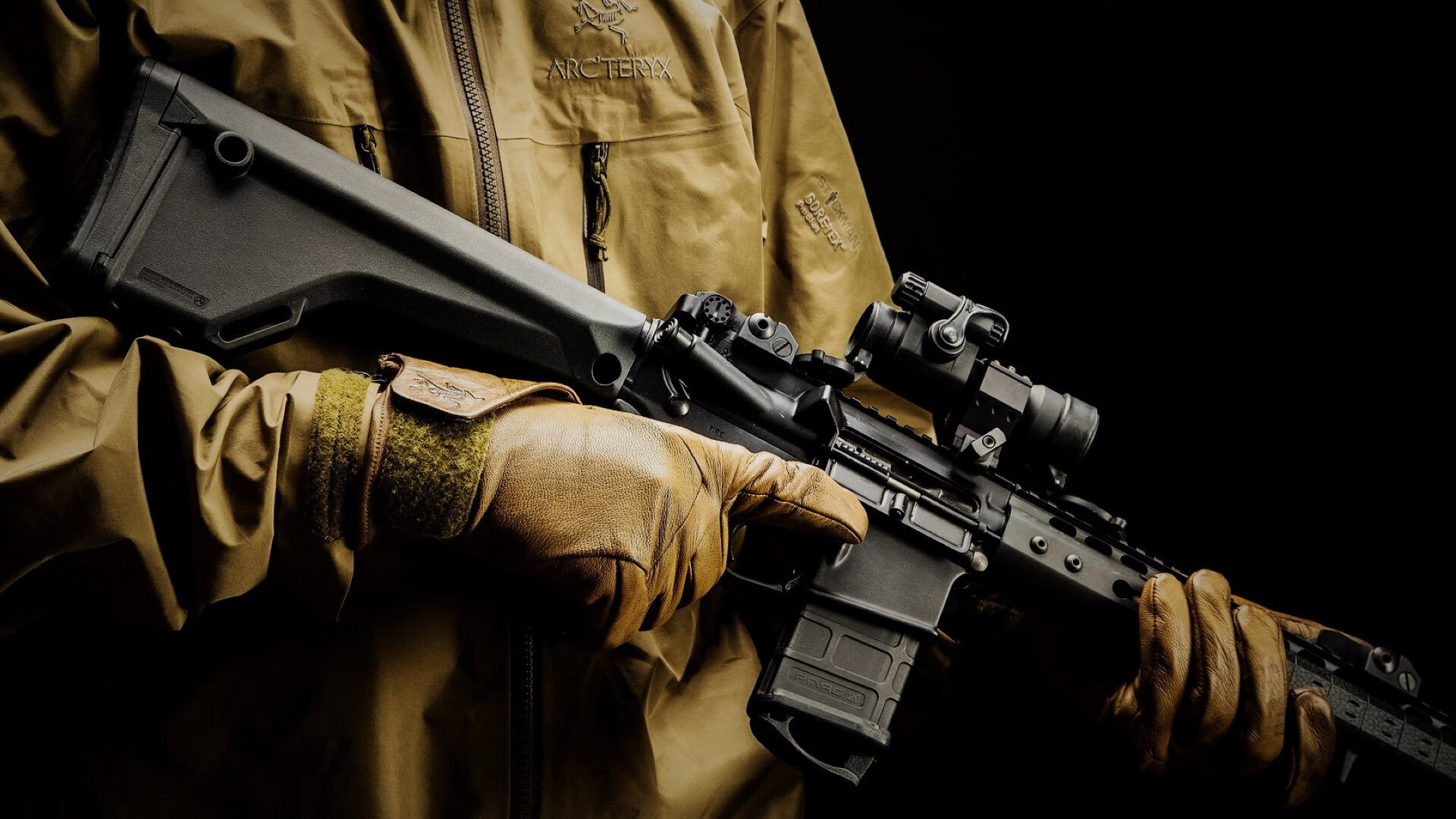 巴黎街头,马丁内利的篮球与和平使命