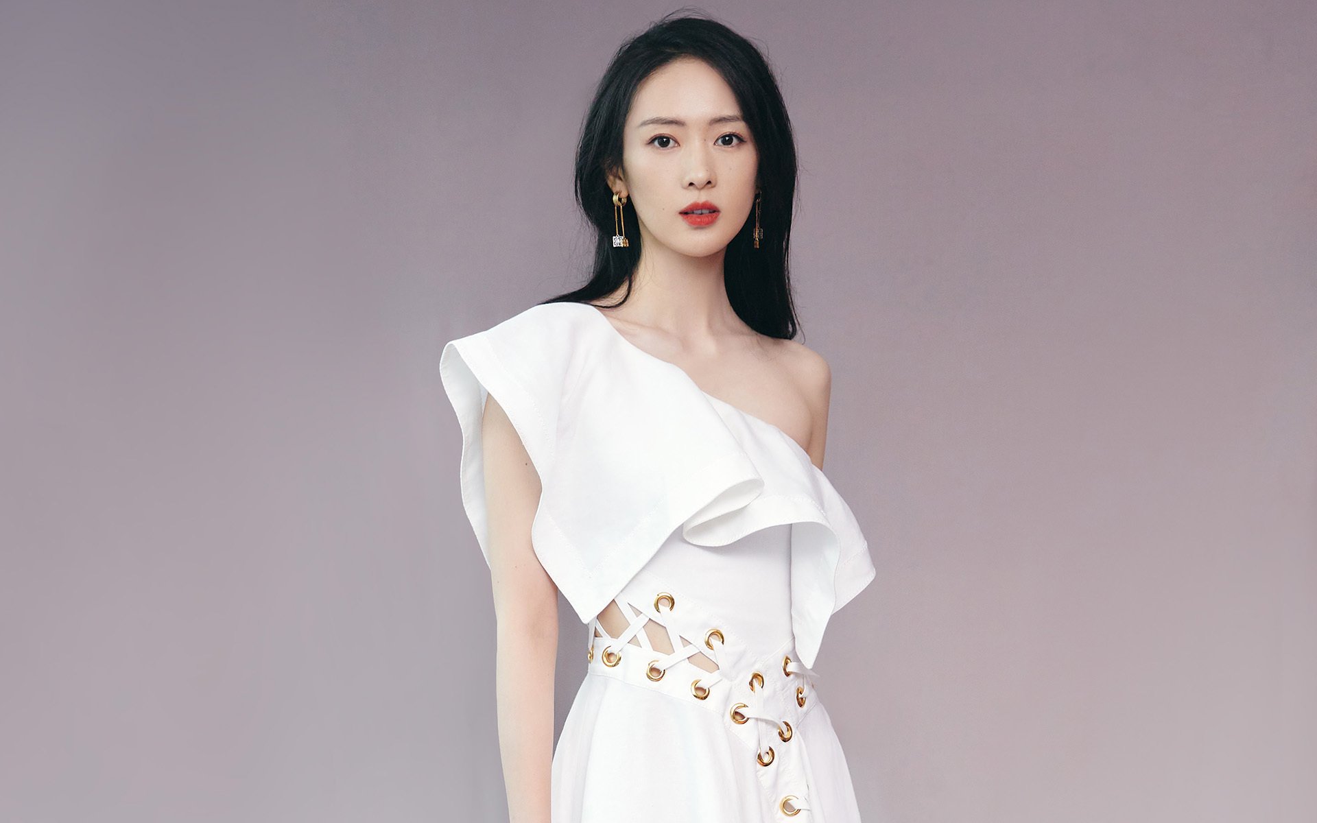 巅峰之战，爱德华兹数据全面爆炸，黄蜂力压公牛夺关键胜局