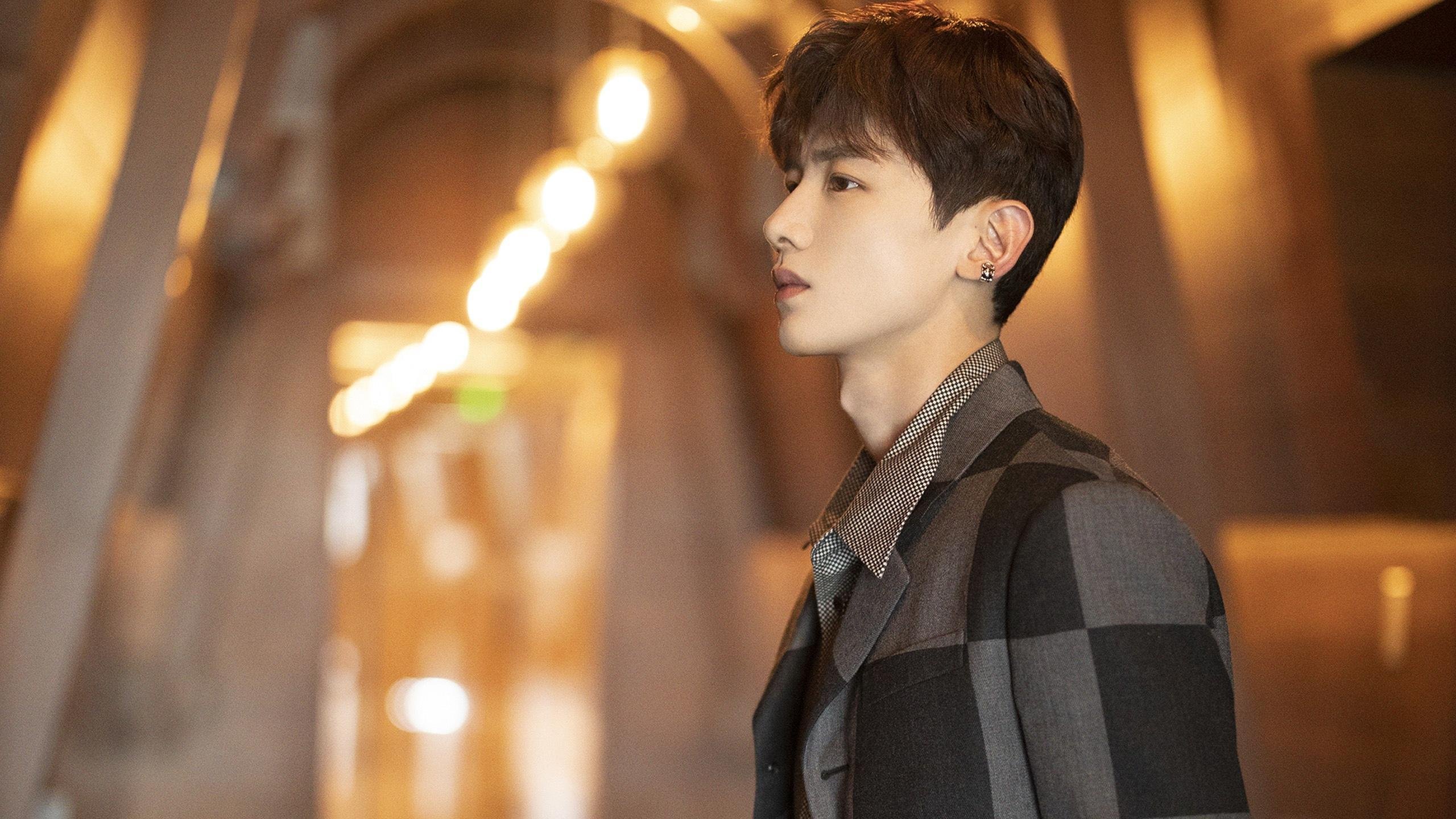 开云APP-NBA季后赛焦点战，太阳破深渊，独行侠生死战惊心