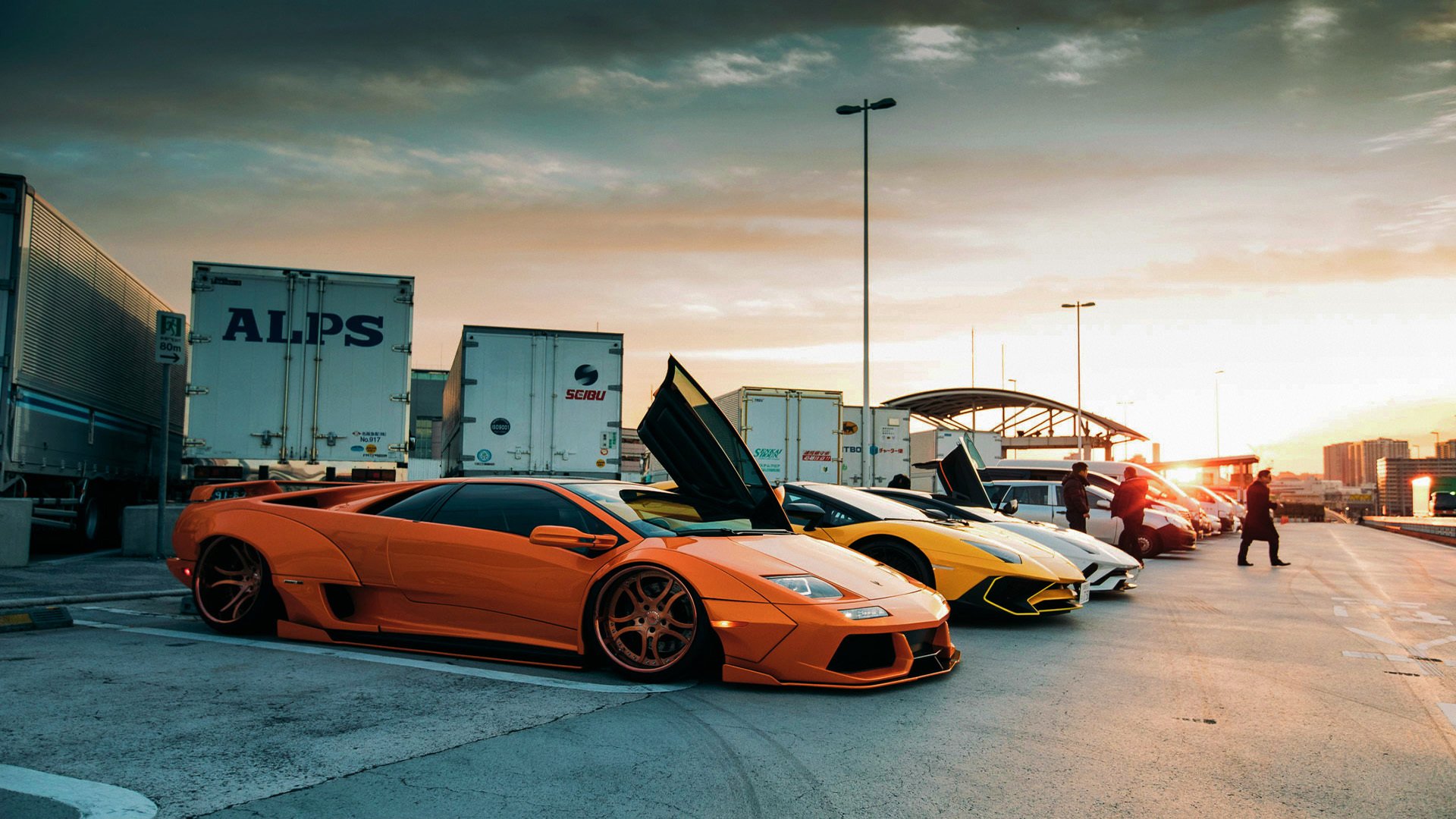 奥亚尔萨瓦尔爆发背后，是皇马精心构筑的英格兰封锁链